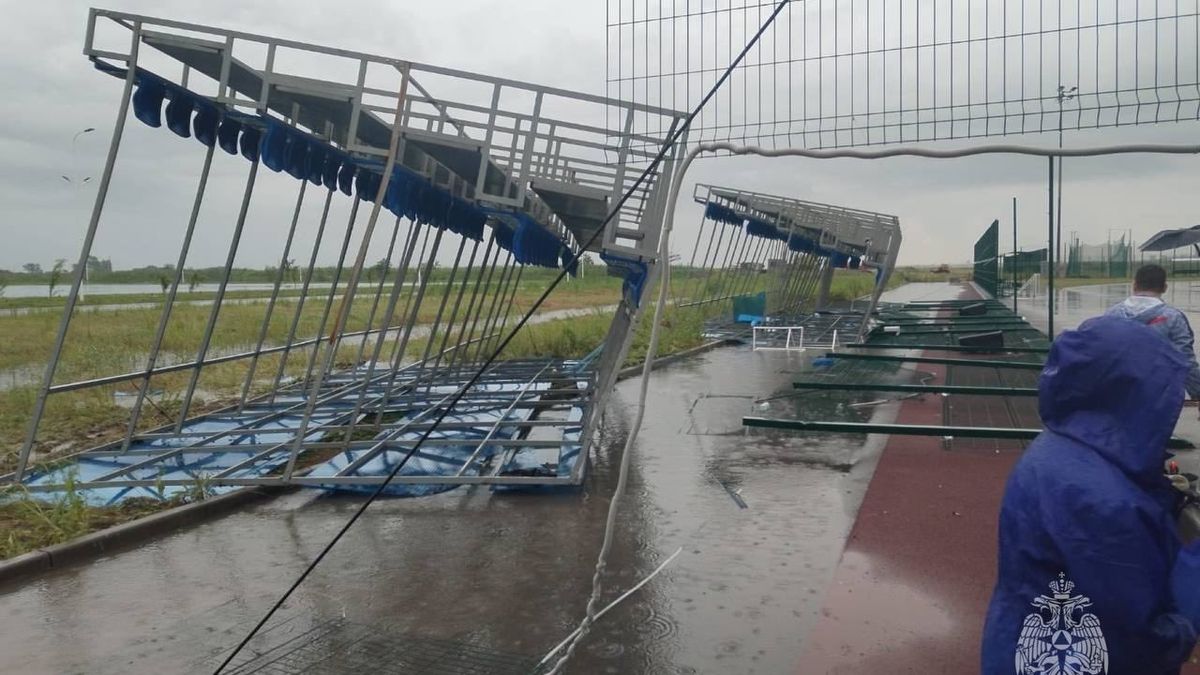 Tragédie v Rostově na Donu: Při dětském fotbalovém utkání spadla tribuna